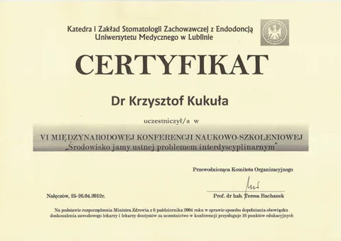 Dokument potwierdzający kwalifikacje zespołu Dr Kukuła