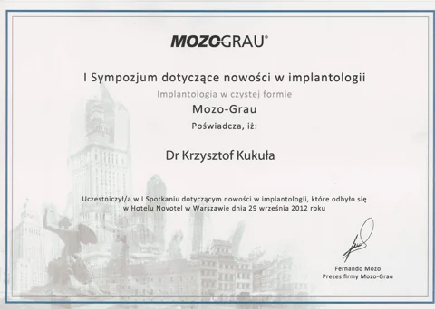 Dokument potwierdzający kwalifikacje zespołu Dr Kukuła